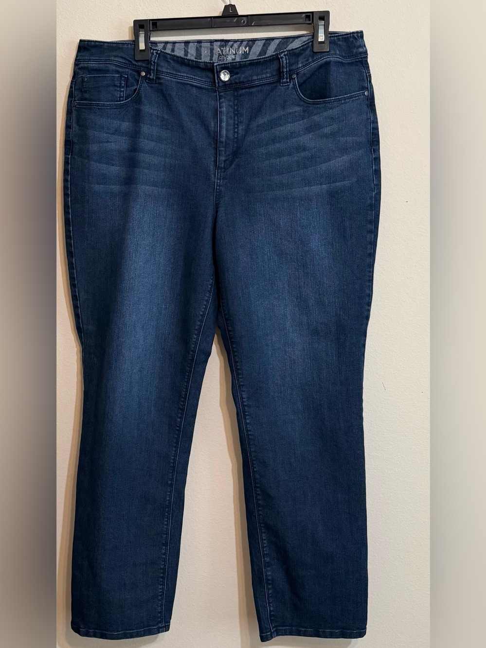 Chico’s Platinum Women’s Dark Blue Stretch Jeans 2.5